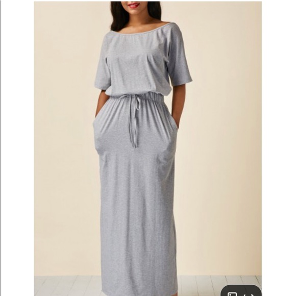 Lily Gal Dresses & Skirts - Light grey full length grey maxi dress
